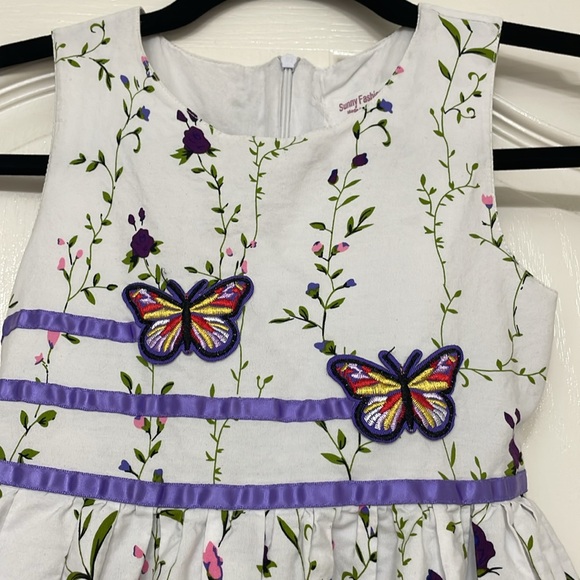 White slightly Used Sunny Fashion Girls Flower & Butterfly Dress - Picture 3 of 7